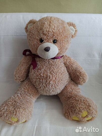Плюшевый медведь