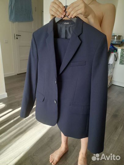 Костюм classic новый