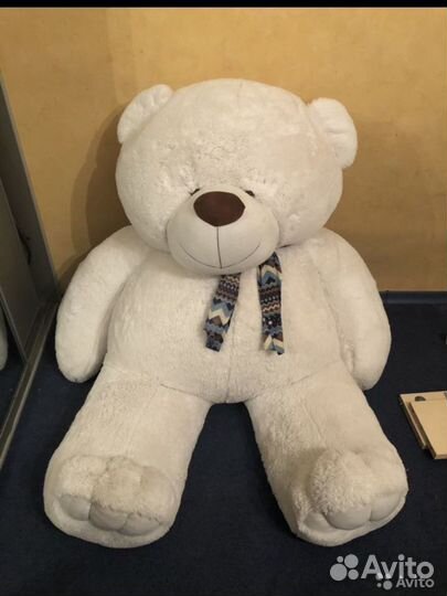 Плюшевый медведь