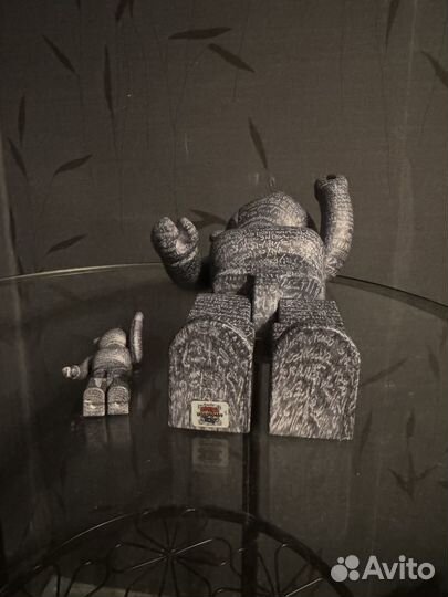 Bearbrick 400% и 100%