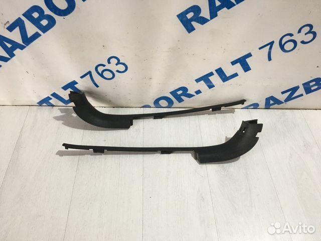 Обивка порога уголок передний lexus IS350 3.5 ат с