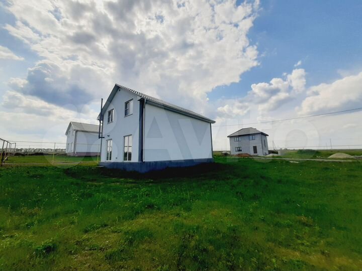 Коттедж 136 м² на участке 10 сот.