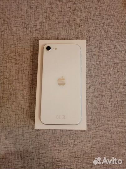 iPhone se 64gb 2020