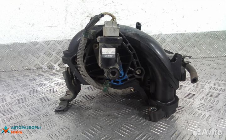 Коллектор впускной Honda Civic 8 2006
