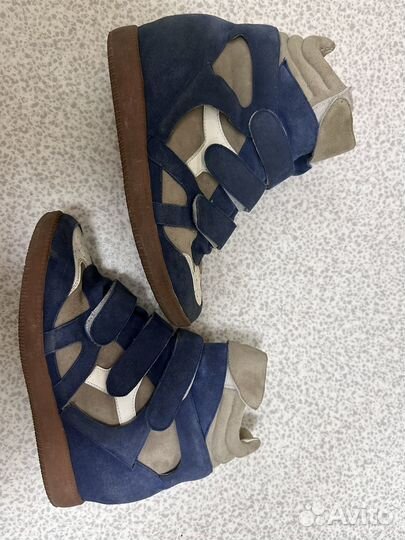 Сникерсы женские 40