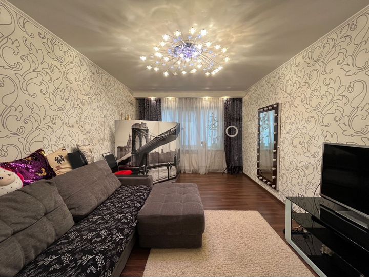 3-к. квартира, 78,6 м², 1/10 эт.