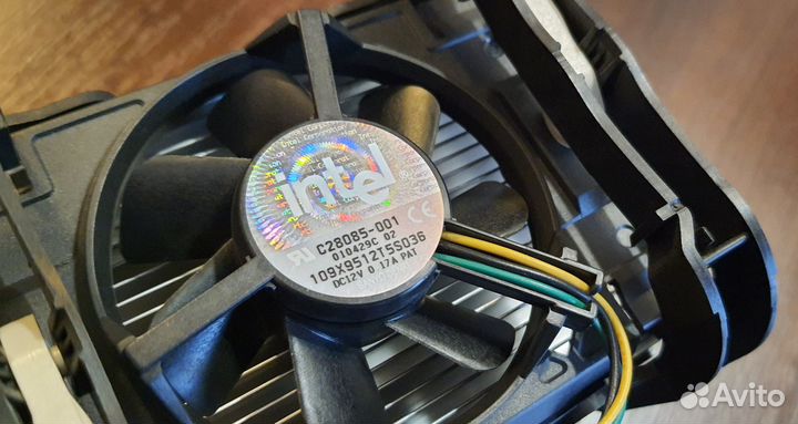 Процессор intel pentium 4 c оригинальным кулером