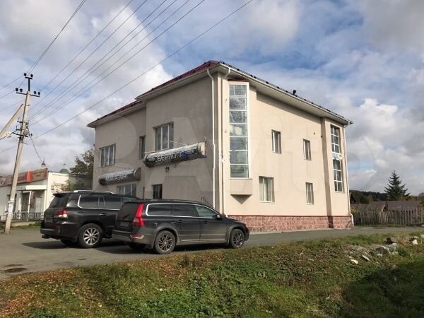 Здание, 662.2 м²