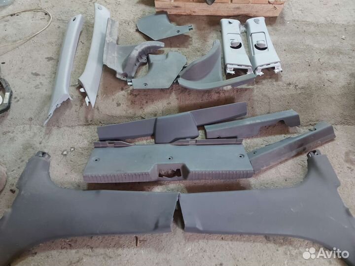 Пластик салона, пластик багажника kia Рио 2