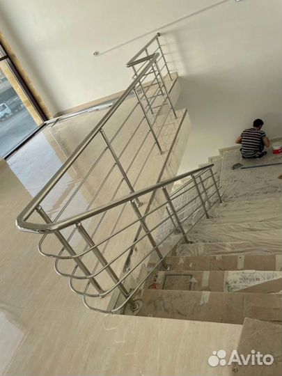 Перила, поручни, ограждения