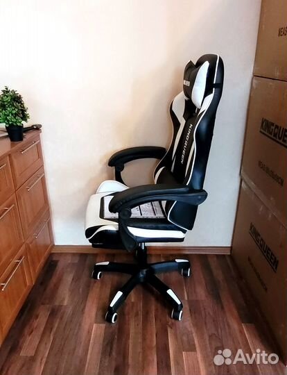 Офисное компьютерное кресло с вибромассажем