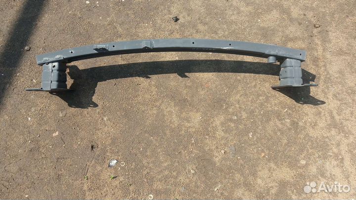 Усилитель бампера переднего Kia Sportage 4