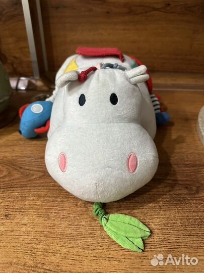 Игрушка 0+ бегемот