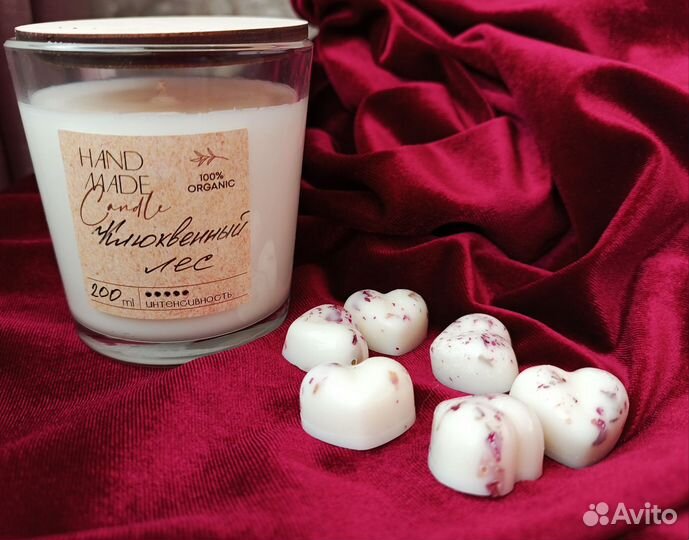 Ароматическая свеча в стакане