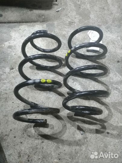 Пружины передней стойки