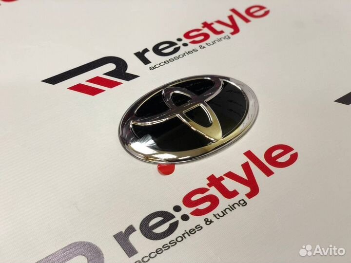 Эмблема в решетку Camry 40, Camry 50 160 x 106