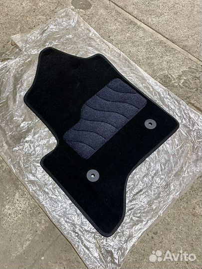 Новые автомобильные коврики