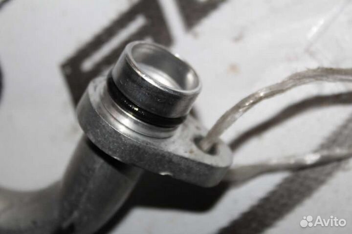 Трубка кондиционера nissan leaf AZE0 EM57 от компрессора до трубки идущей В салон(шланг) 924803NK0A