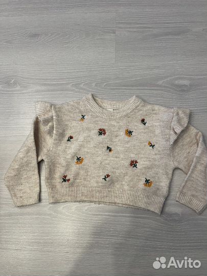 Свитер укороченый длЯ девочки