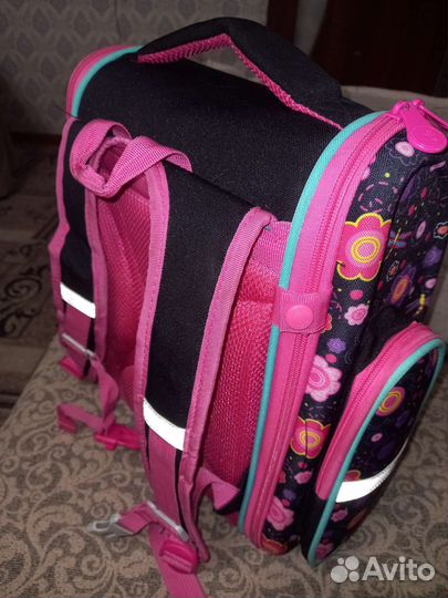 Портфель школьный