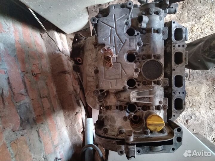 Двигатель к4м812