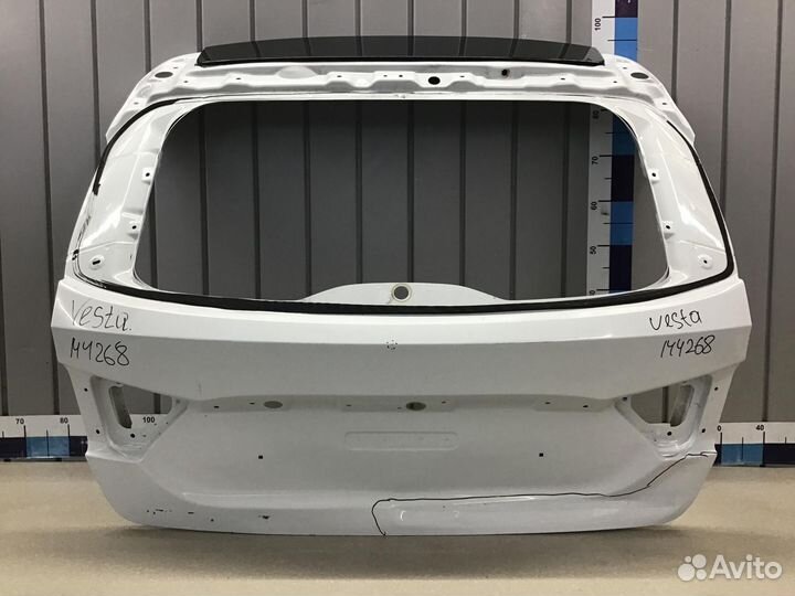 Дверь багажника VAZ LADA Vesta 2015