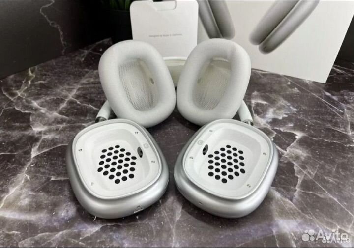 Беспроводные наушники Airpods max premium белые