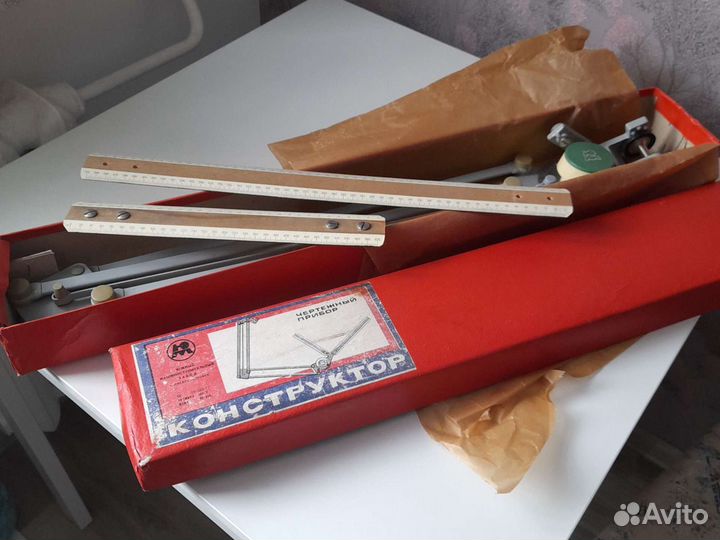 Чертёжный прибор