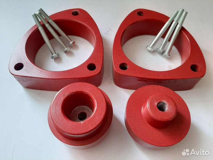 Проставки-вот решение -поднять ваше авто