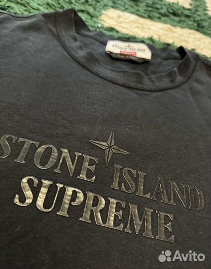 Футболка Stone Island Supreme