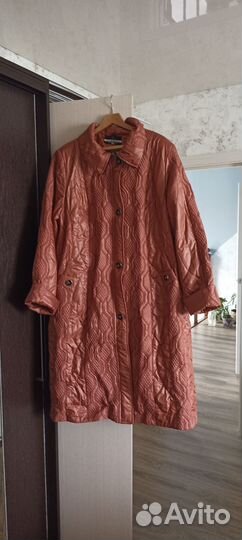 Плащ женский