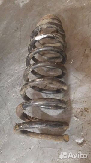 Пружина задняя Saab 9-5 рест. 2004