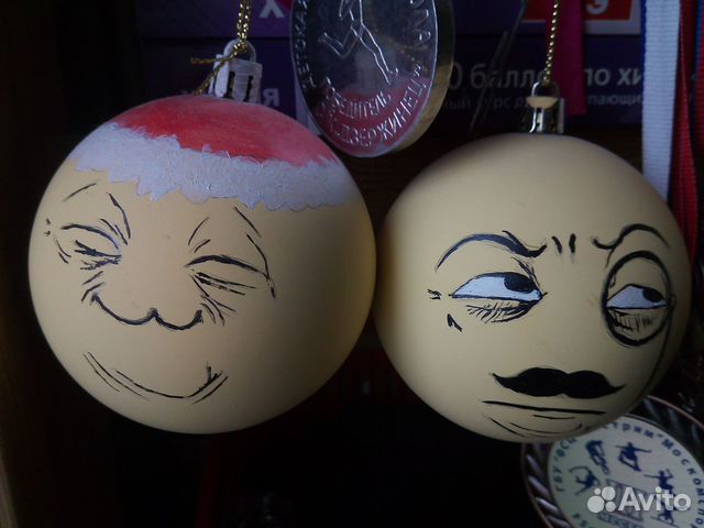 Роспись новогодних шариков на ёлку