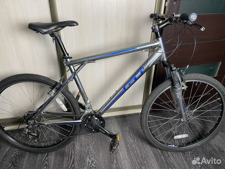 Велосипед GT Aggressor 3.0 (рама L)