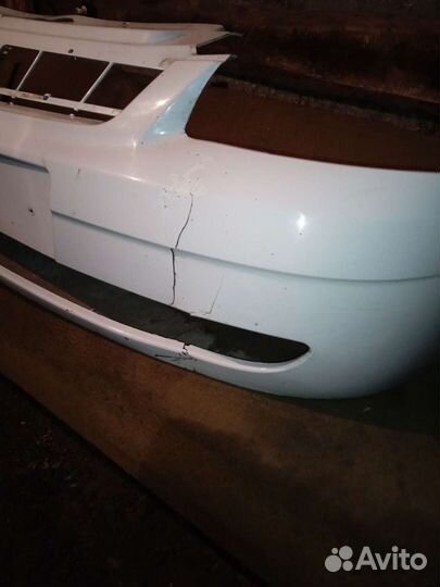 Бампер передний priora 1