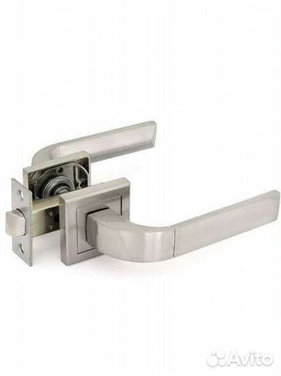 Набор дверных ручек для межкомнатных дверей