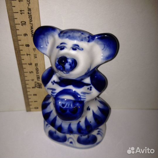 Фарфоровые фигурки мышей/крыс, Гжель