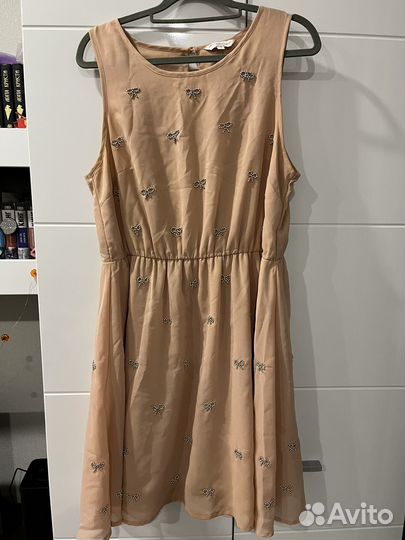 Брюки, платья, футболки