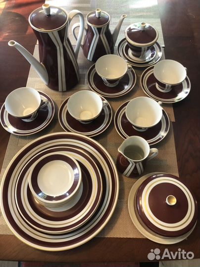 Сервиз чайно -кофейный