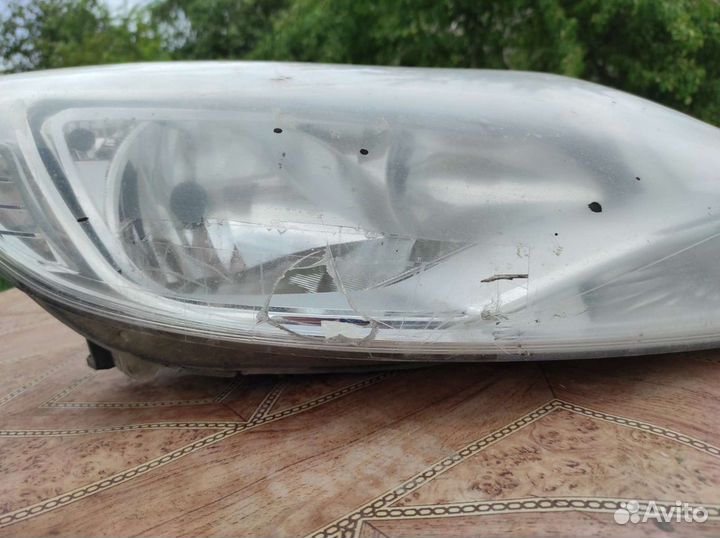 Фара ford focus 3