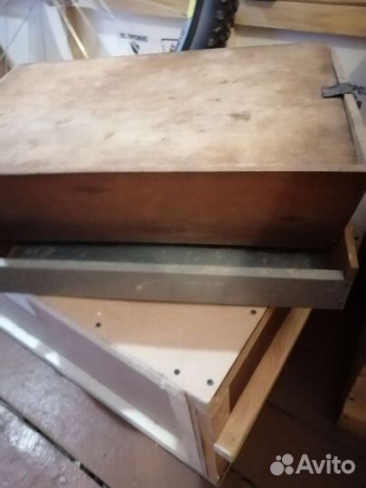 Бункерная кормушка для кур