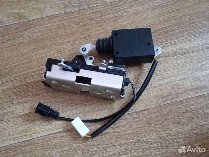 Механизм замка двери ваз 2123