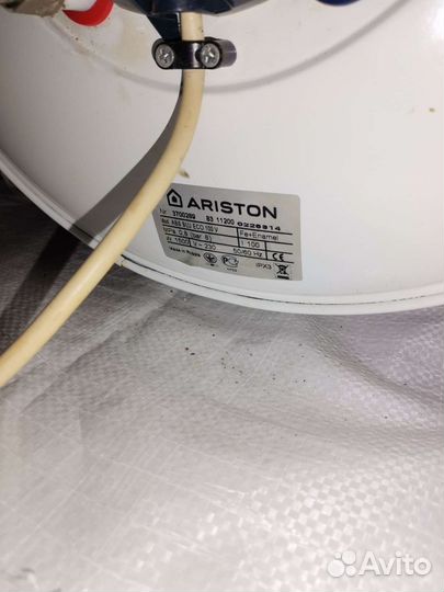 Водонагреватель накопительный электрический 100 л