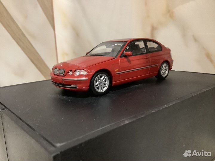 Mercedes Benz SL 65 AMG R230 1:43 Minichamps