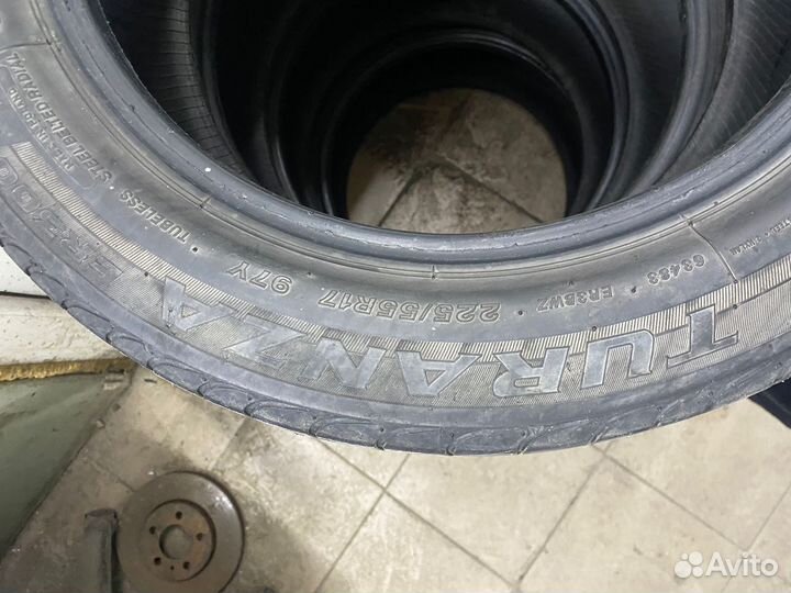 Bridgestone Turanza ER300 225/55 R17 97Y