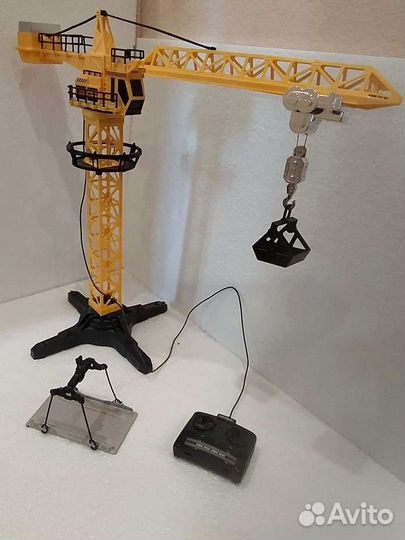 Башенный кран игрушка