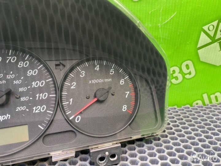 Панель приборов Mazda Mpv LW5W GY-DE 2.5 2001
