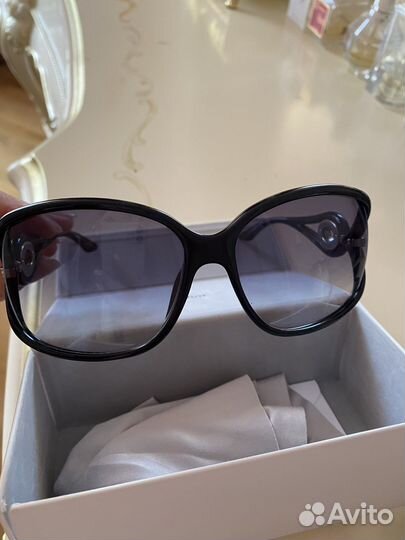 Солнцезащитные очки женские италия