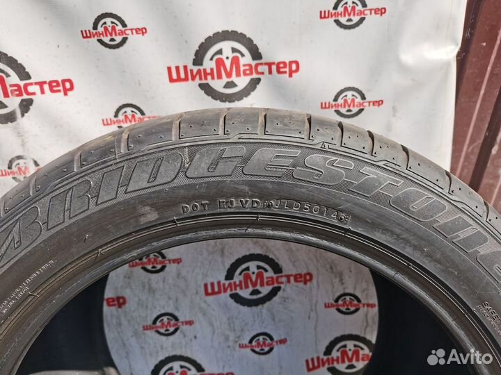 Bridgestone Potenza RE050 345/35 R19