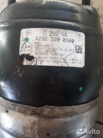 Стойка амортизатора (Пневмоподвеска) передняя